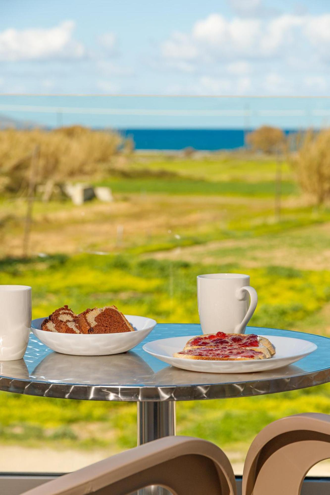Achatis Apartments With Sea View Kolymvári Eksteriør bilde