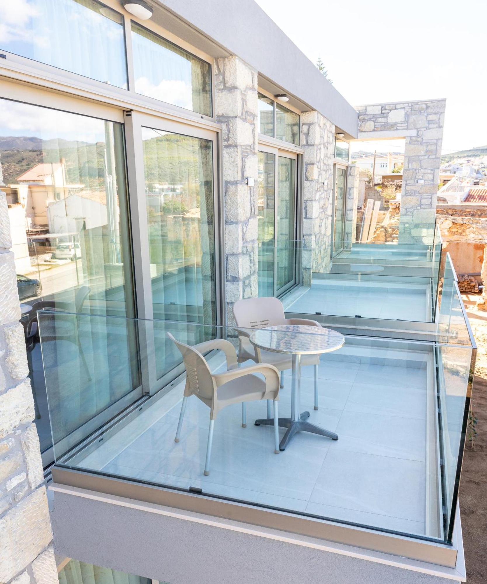 Achatis Apartments With Sea View Kolymvári Eksteriør bilde