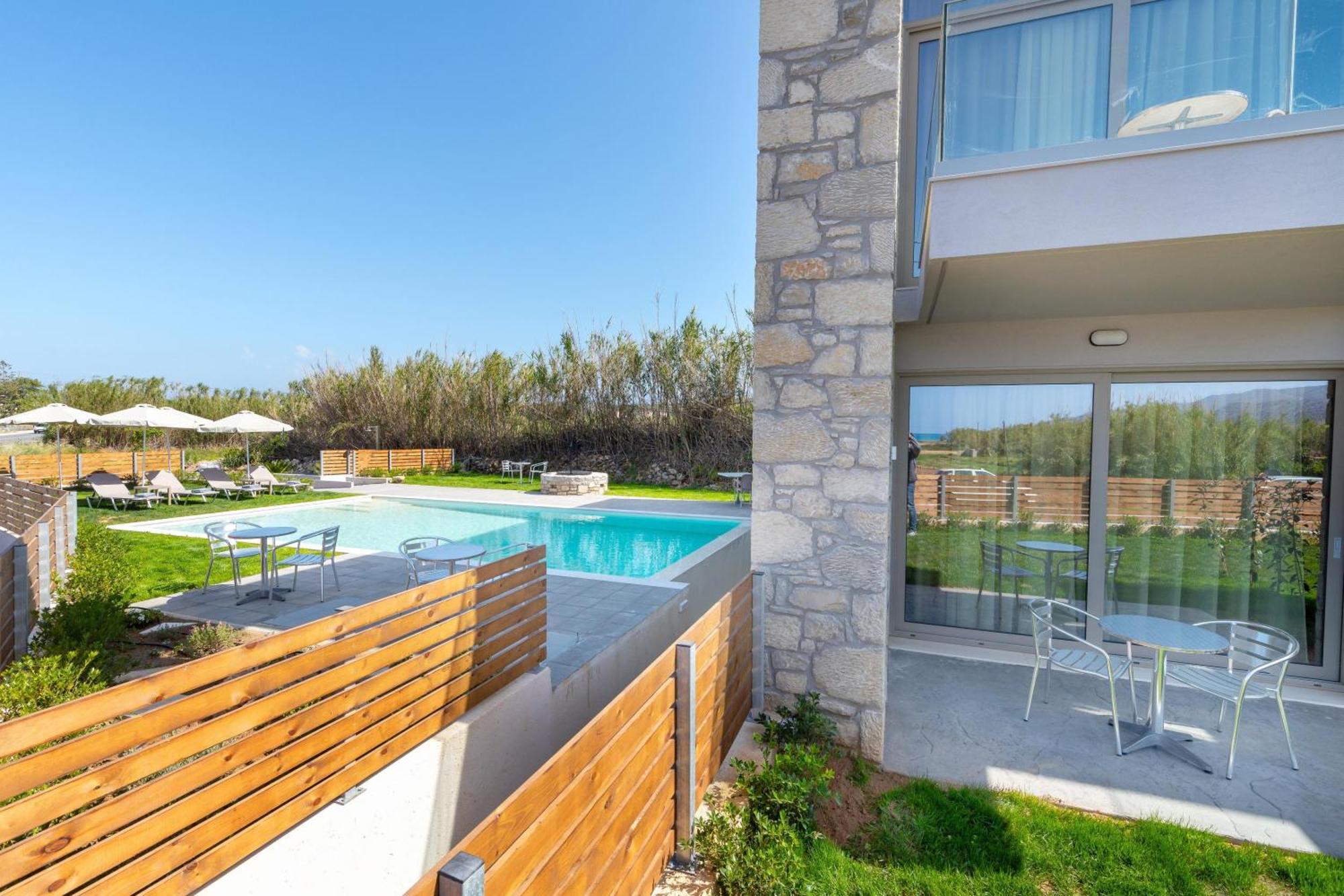 Achatis Apartments With Sea View Kolymvári Eksteriør bilde