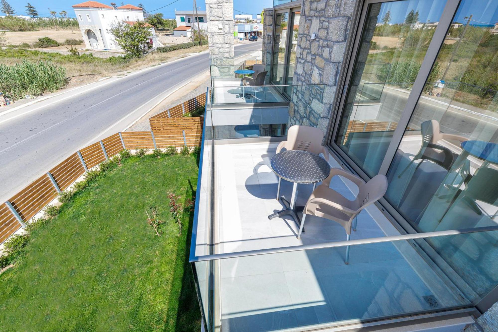Achatis Apartments With Sea View Kolymvári Eksteriør bilde