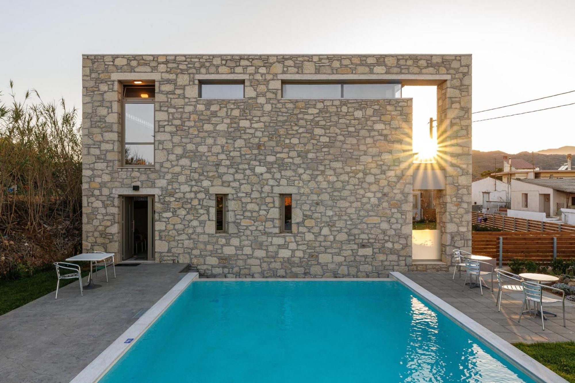 Achatis Apartments With Sea View Kolymvári Eksteriør bilde